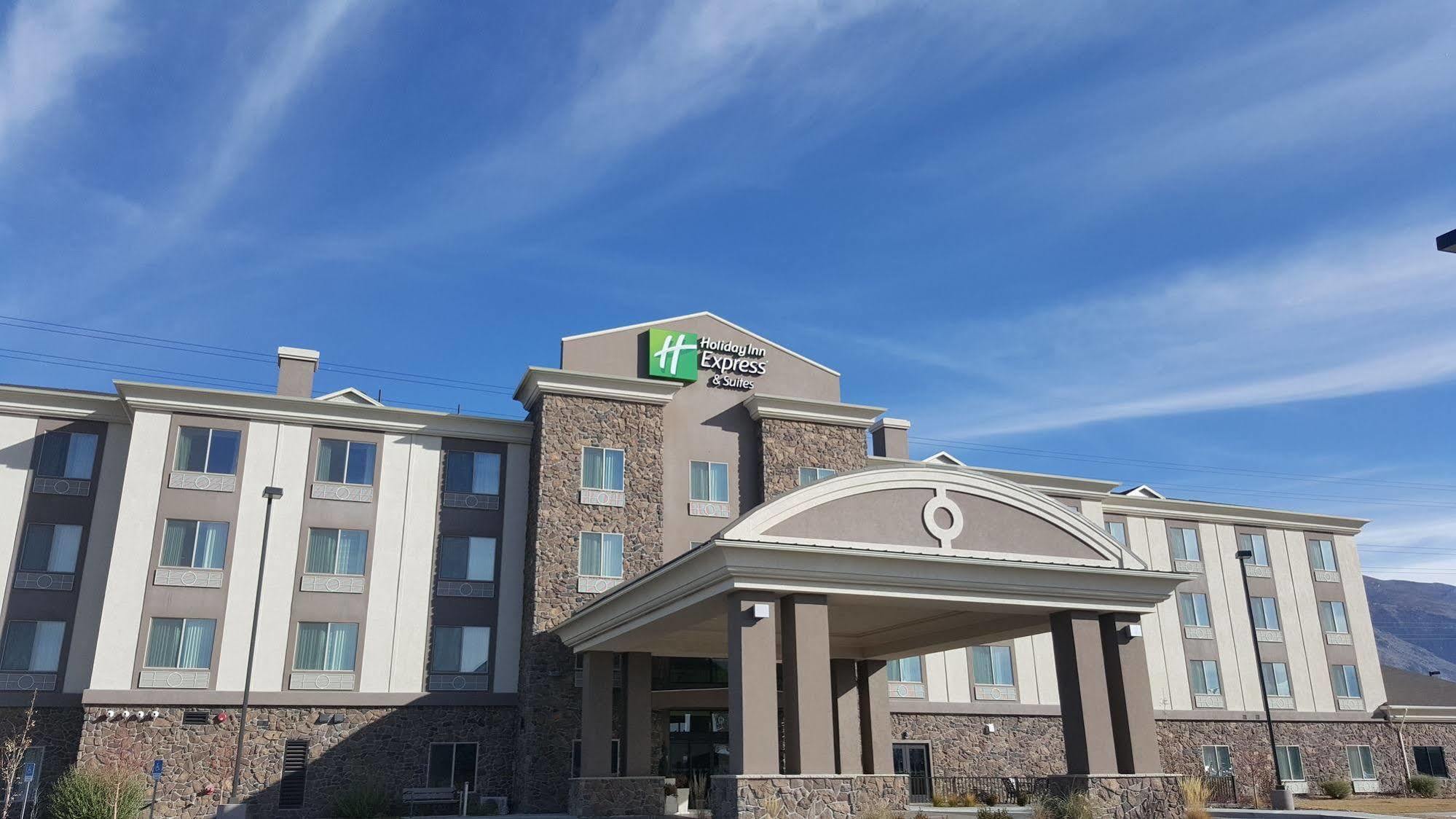 Holiday Inn Express & Suites Springville-South Provo Area By Ihg Экстерьер фото